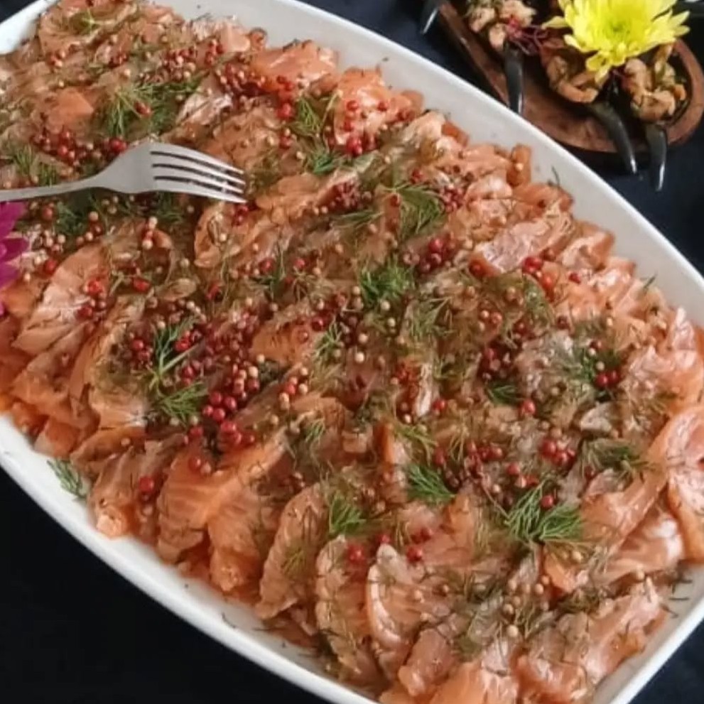 Apéro Chic de Fêtes : Saumon Gravlax & Bouchées "Effet Waouh"